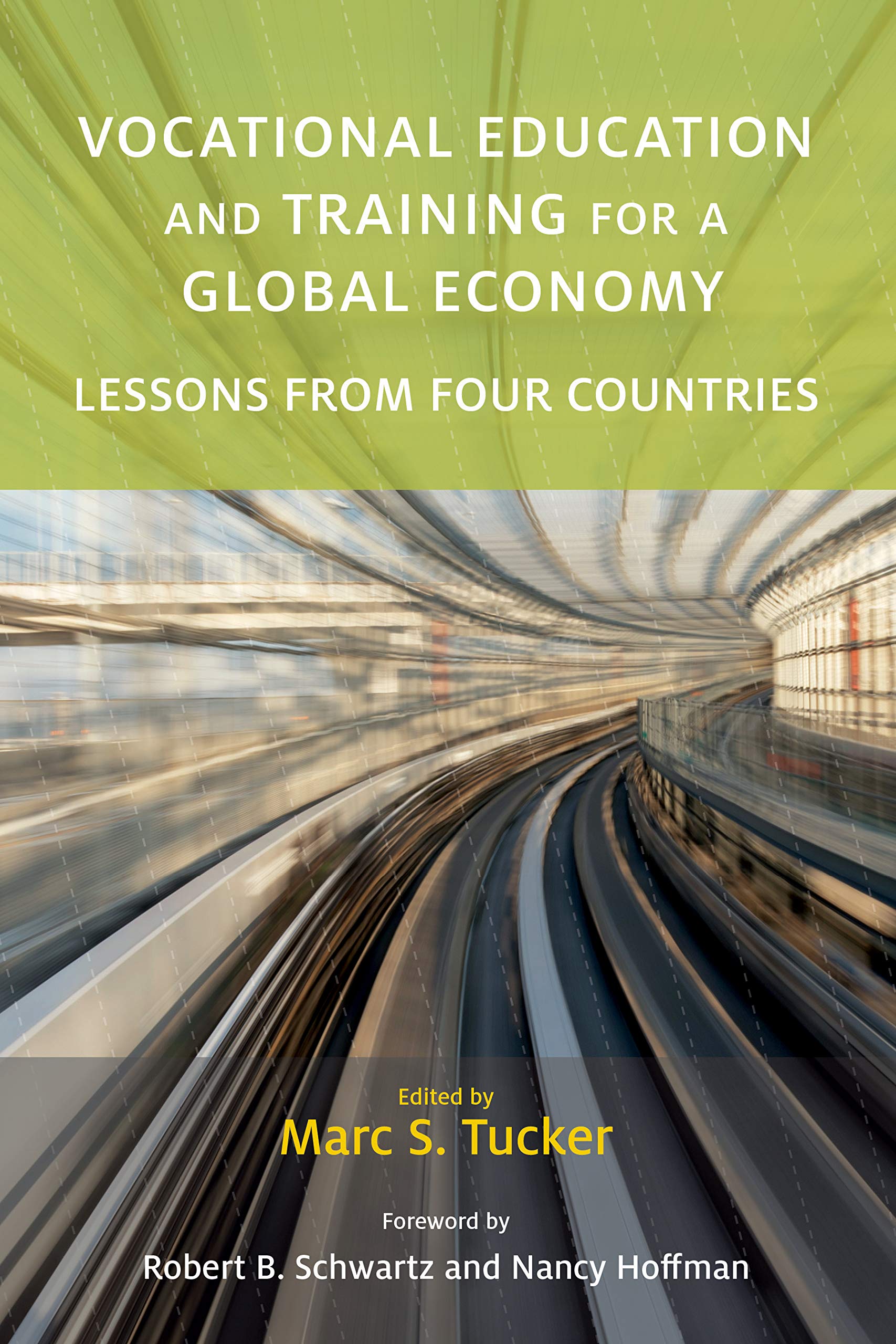 Copertina di Vocational Education and Training for a Global Economy